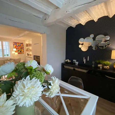 Le D'henri Holiday home Hanzinne