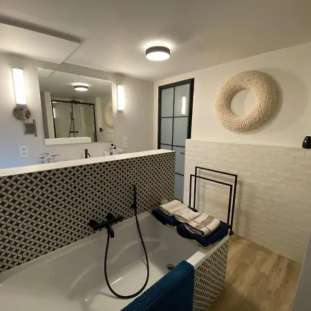 Le D'henri Holiday home